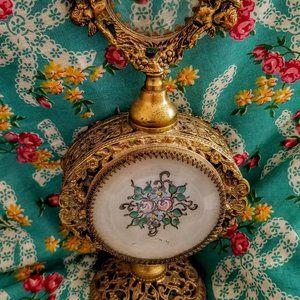 Vintage Ornate Stylebuilt-Ormolu Bottle Filigree